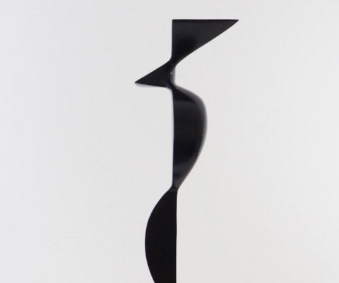 Komposition 65, 2018, Holz (Fichte), lasiert, 74x26x21 cm